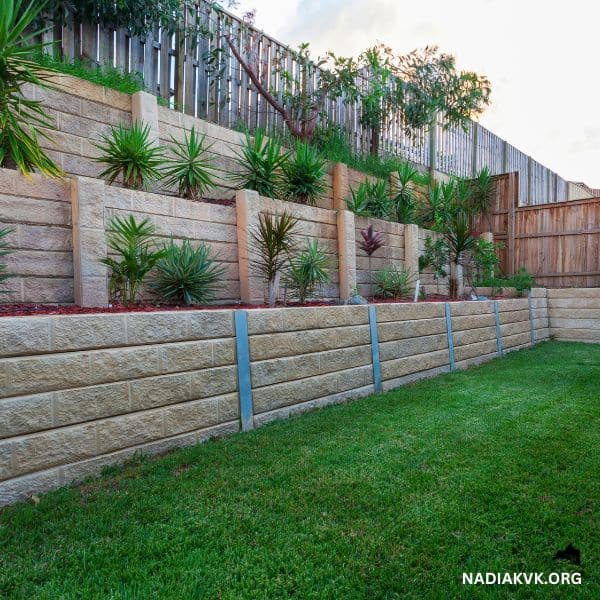 retaining wall blocks
