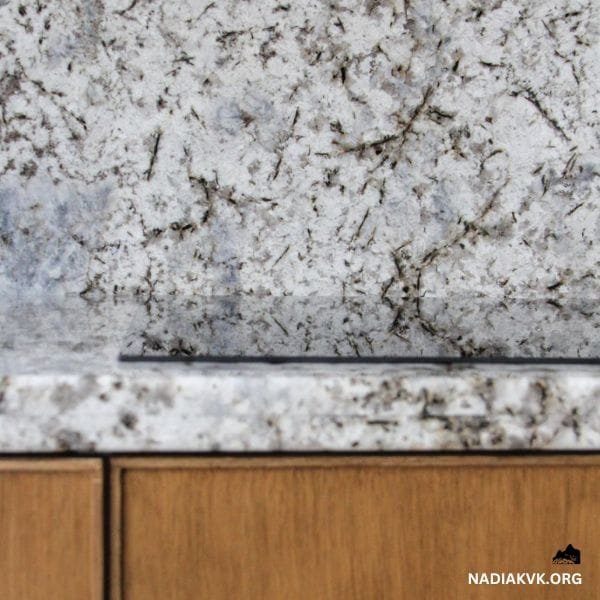 antico bianco granite