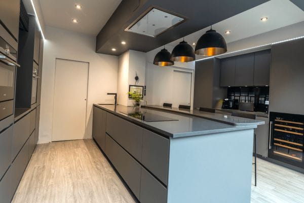 silestone white storm