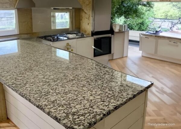 Gran Perla granite